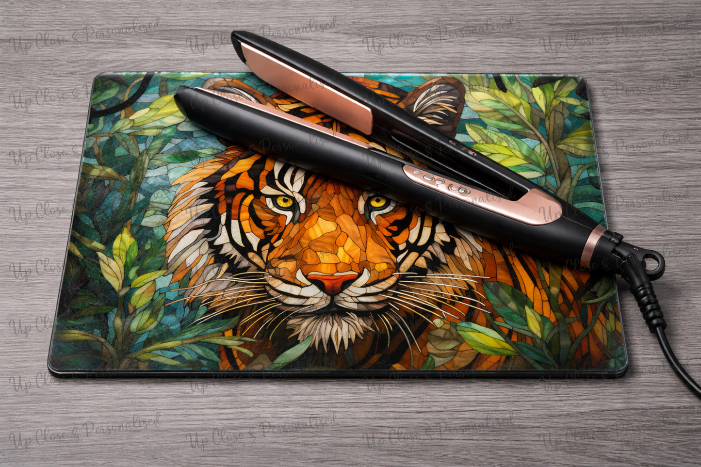 Tiger Glass Chopping Board & Heat Protection Mat – 28 × 20 cm
